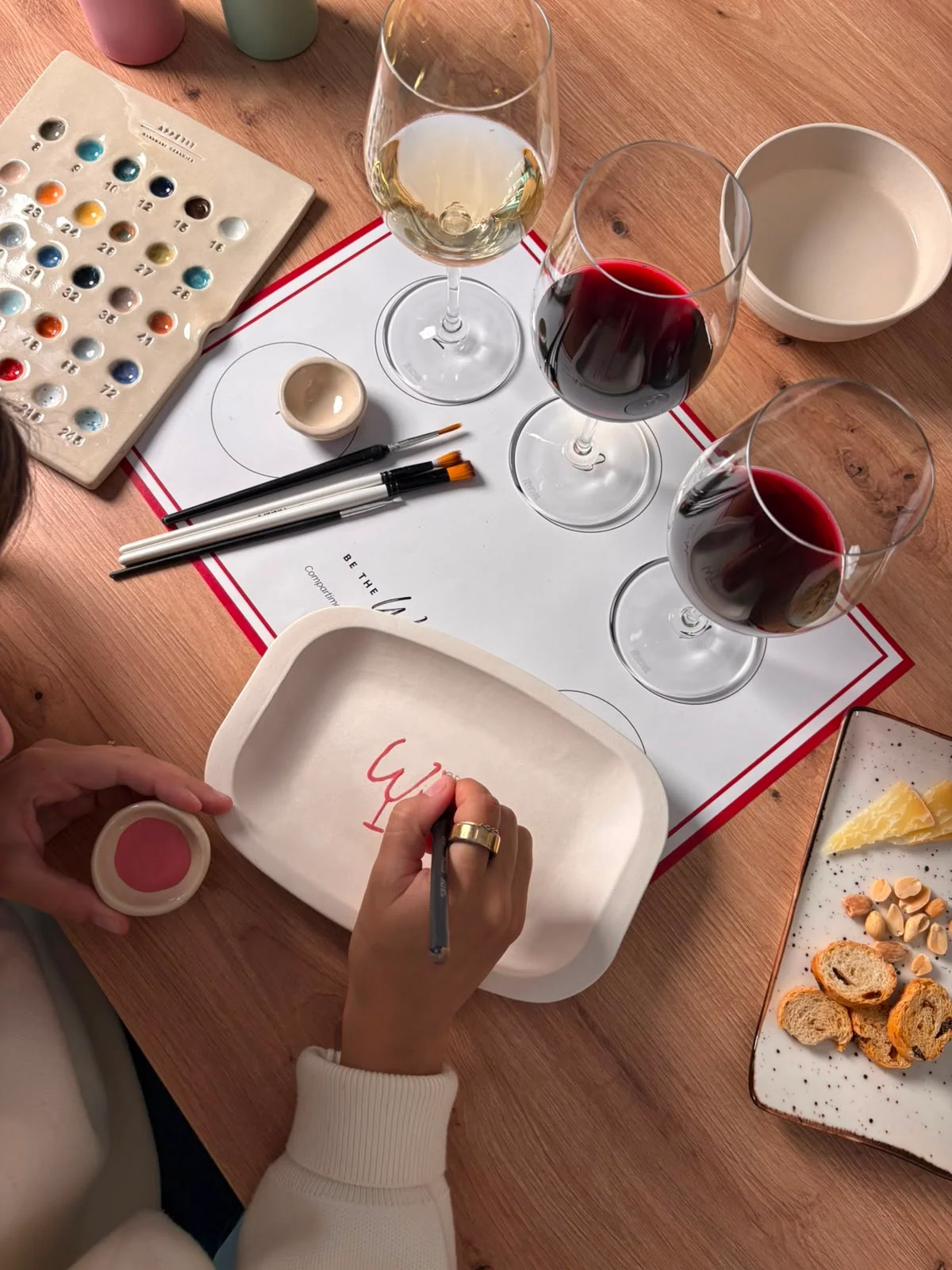CERÁMICA + CATA DE VINO Y QUESO