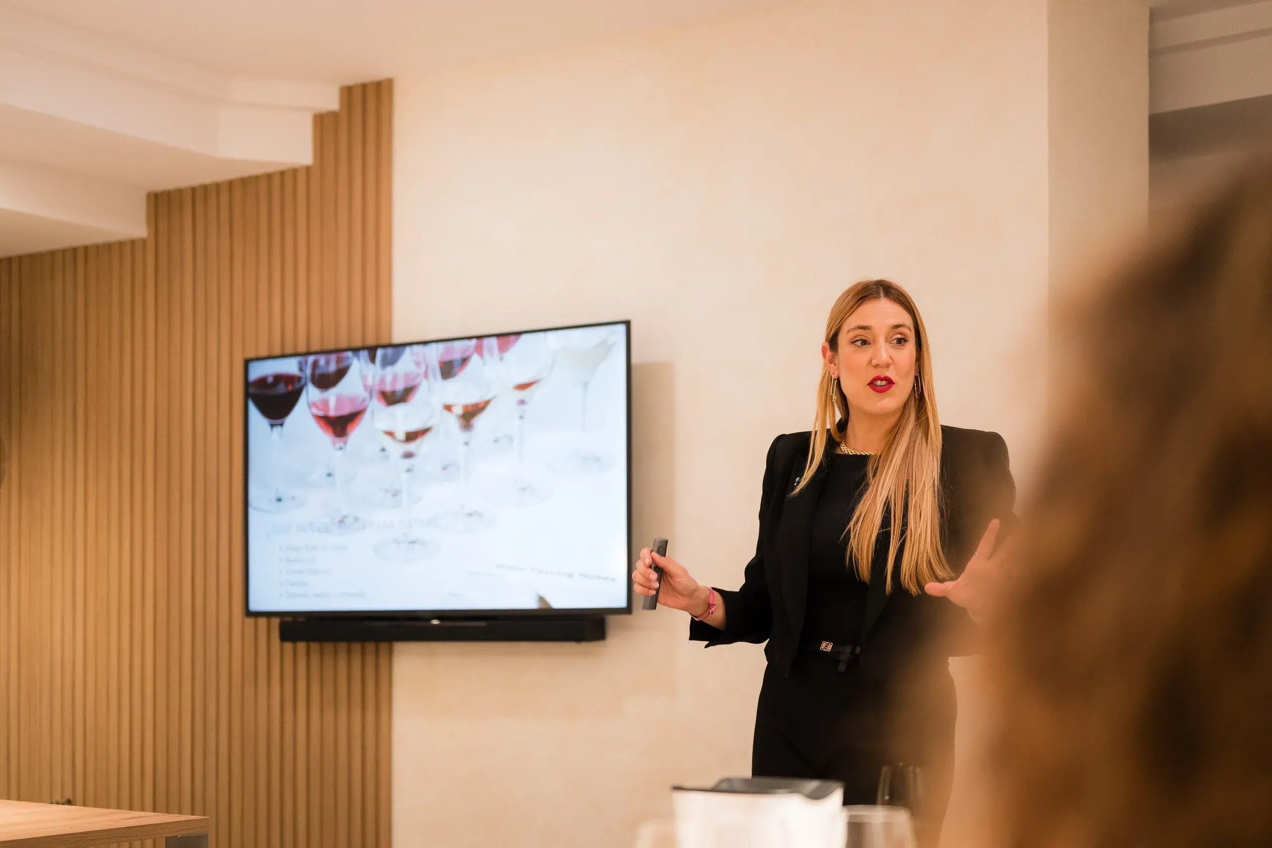 Ana del Fraile - Be The Wine